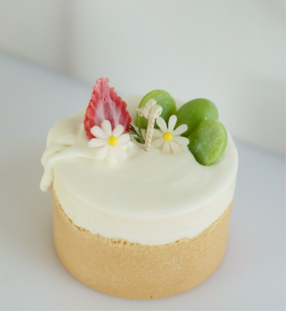 Citrus Mouse Cake Candle
